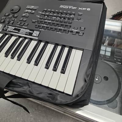 Yamaha Motif XF 6 Production Synthesizer 2010s - Gray image 3