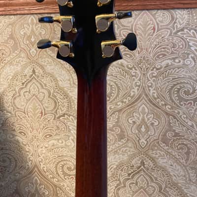 Victor Baker 14 Custom 2016 - Wine image 5