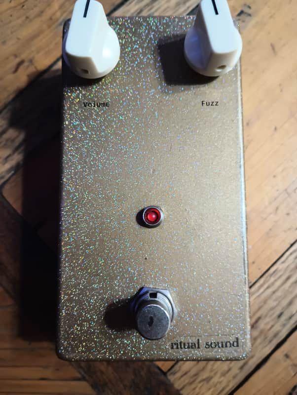 ritual sound "Comrade Cowboy Fuzz" 2025, Russian GT404- Gold color shift sparkle image 1