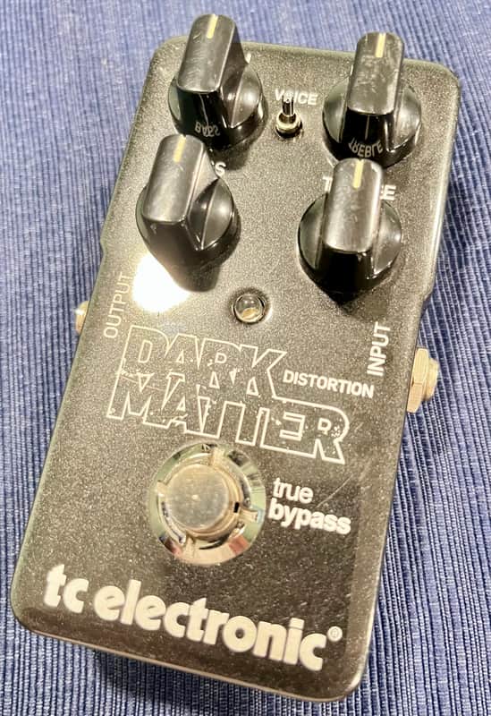 TC Electronic Dark Matter Distortion