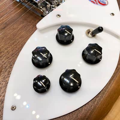 Rickenbacker 360W 6-String Electric Guitar Walnut Bild 8