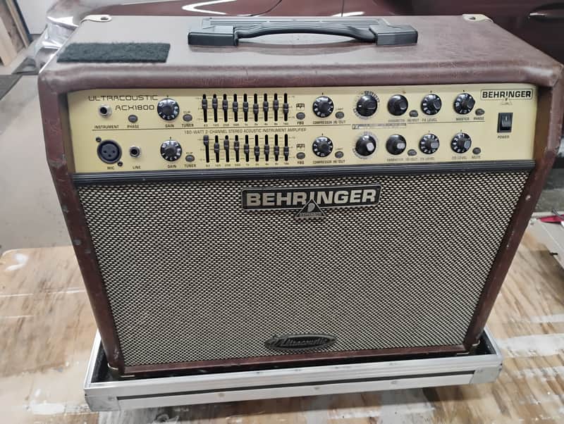 Behringer Ultracoustic ACX1800 180-Watt 2-Channel Acoustic amp W. Road Case image 1
