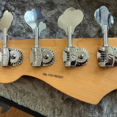 Fender American Professional Precision Bass 2020 - Olympic White image 3