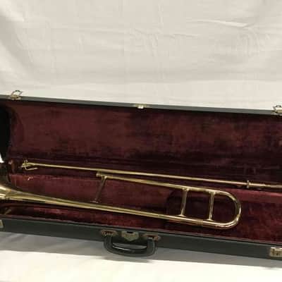 Czechoslovakia Cadet Tenor Brass Trombone, Good Condition, With case/mouthpiece Bild 7