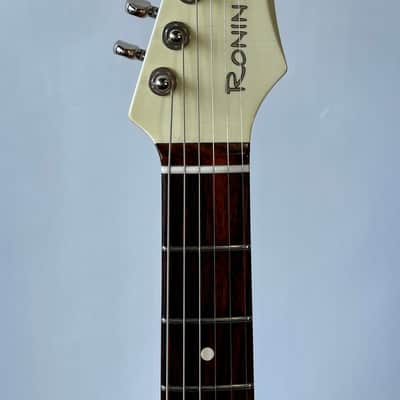 Ronin Morningstar 2021 Aged Antique White (Authorized Ronin Dealer) image 12