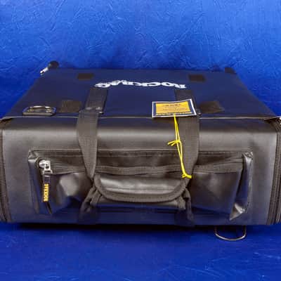 RockBag  19" 3U Three Space Rack Bag with Wheels & Shoulder Strap Model 24320B by Warwick image 6