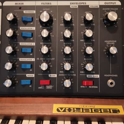 Moog Minimoog Voyager Signature Edition 44-Key Monophonic Synthesizer 2002 - Cherry Cabinet image 4