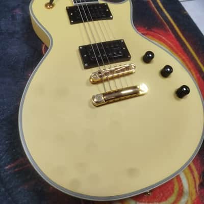 ESP LTD EC-1000T CTM 2022 - Present - Vintage Gold Satin image 3