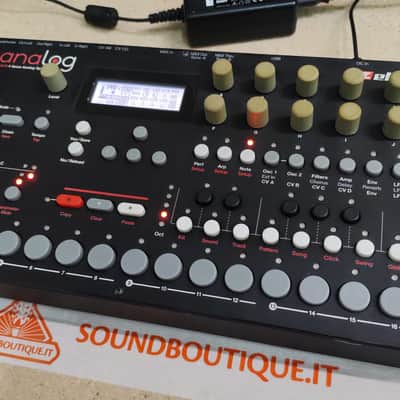 Elektron Analog Four 2010s with bag - analog Synth
