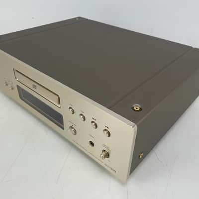 Denon - DCD-S10 - Pro CD-Player - Inc. Original Box/Remote - XLR Out image 4