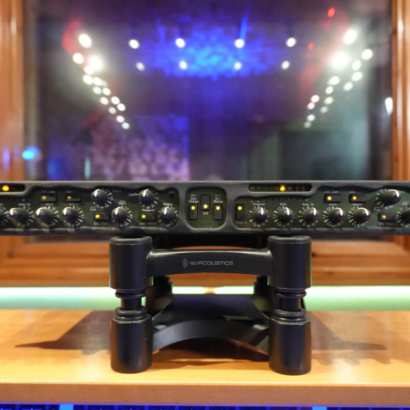 1990s Focusrite Green 4 Dual Compressor / Limiter Black