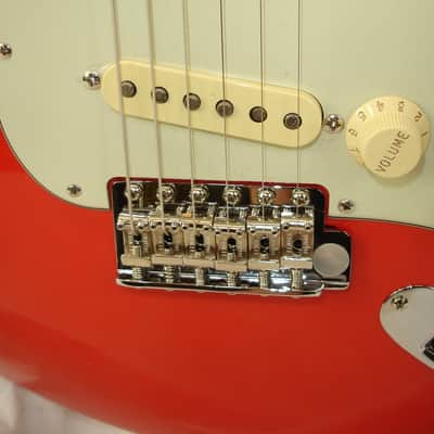 Fender American Vintage II 1961 Stratocaster Guitar, Rosewood Fingerboard, Fiesta Red w/ Case This guitar weighs 7 pounds, 11.2 ounces image 6