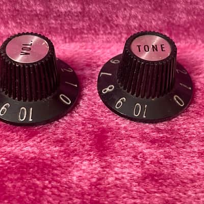 Vintage 1960's Gibson Witch Hat Volume-Tone Guitar Knob -Silver Insert ES-335 Circa 1966-1969 image 2