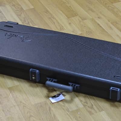 American Professional II Stratocaster® Maple Fingerboard, Black image 7