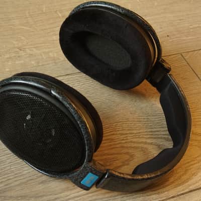 Sennheiser HD 600 Professional Headphones 2010s - Black image 4