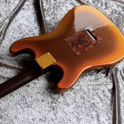 Build to Order GB Liuteria Traditional Strato wanut burl and gold resin image 4