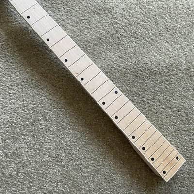 Maple Wood Reversed Headstock Guitar Neck, 24 Frets Fingerboard Fretboard image 5