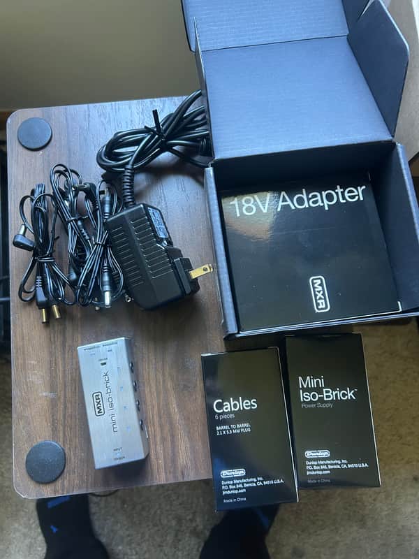 MXR M239 Mini Iso-Brick Power Supply 2018 - Present - Silver image 1