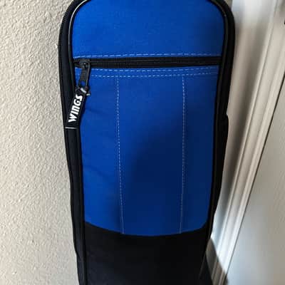 Wings soft shell royal blue and black backpack guitar case 2000’s - Cotton canvas image 3