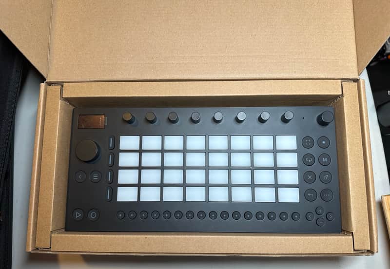 Ableton Move Standalone Workstation 2024 - Present Black