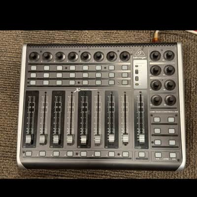 Behringer X-TOUCH COMPACT Universal DAW Control Surface 2015 - Present - Standard image 2
