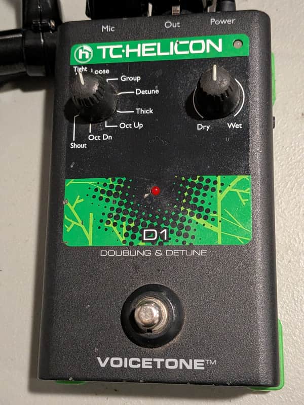 TC Helicon VoiceTone D1