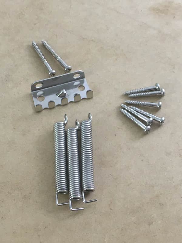 Fender NOS Non Aged Relic Tremolo Bridge 3 Springs Kit Claw For Fender Strat Squier Korea image 1