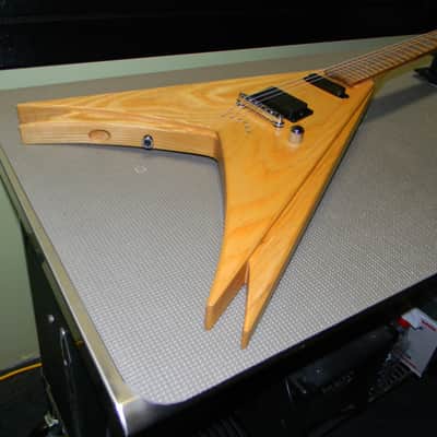 Jackson USA Custom Shop "Vinnie Vincent Style" 4 Winged King Flying V Natural image 2
