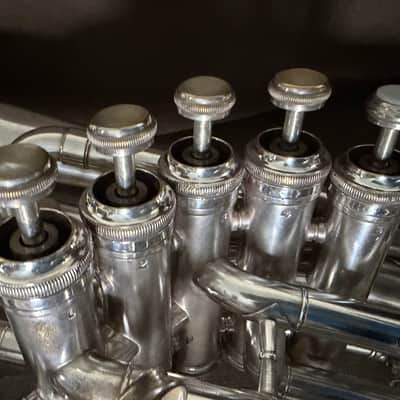 H.N. White Company “King U.S.” 5-valve double bell euphonium image 5