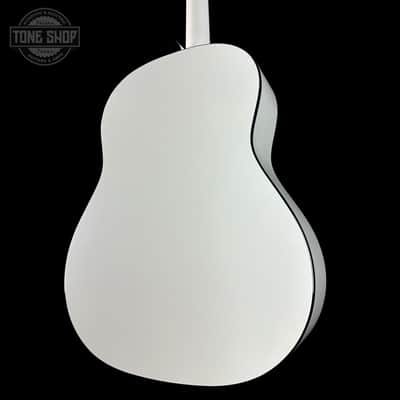 Taylor Custom Grand Pacific Pearl White w/case image 10