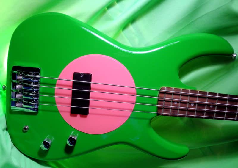 Flea Bass / Model 32 Flea Bass / Model 32 Punk Green with Original