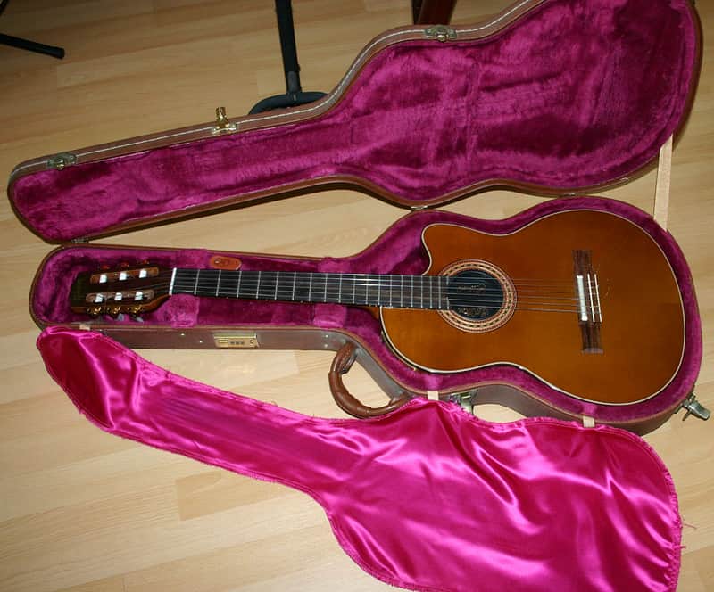 Gibson Chet Atkins CE nylon acoustic/electric guitar 1998 Chet Atkins image 1