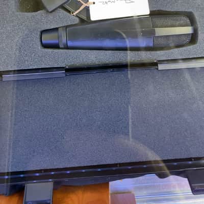 USED SENNHEISER MIC image 1