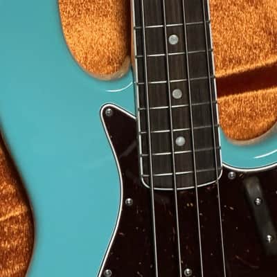 Fender American Vintage II '66 Jazz Bass 2022 - Present - Seafoam Green image 4
