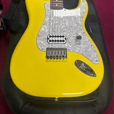 Fender Limited Edition Tom DeLonge Signature Stratocaster 2023 - Graffiti Yellow image 1