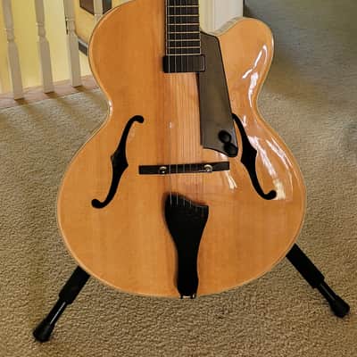 Victor Baker Model 17 Custom 2001 - Natural Finish in Nitrocellulose Lacquer image 1
