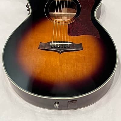 Tanglewood TW45-VS Sundance  Solid Cedar/Mahogany Super Folk Cutaway with Electronics  Vintage Sunburst Gloss made in the UK image 2