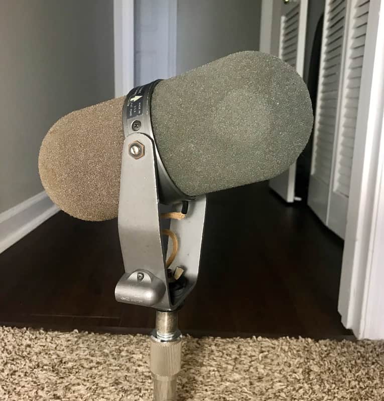Shure SM5B. Vintage Classic Broadcast SM5. SM7 older brother. Great Shape. image 1