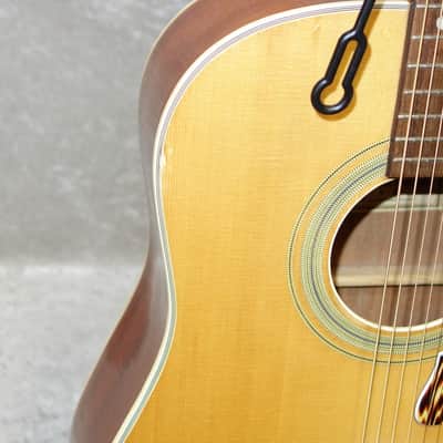 Kingston V2 acoustic guitar with chipboard case image 6