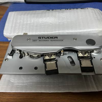 Studer A807 Old Stock head block, w/1/2 track and 1/4 track playback heads image 1