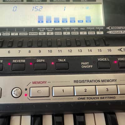 Yamaha PSR-740 Arranger Workstation Keyboard image 9