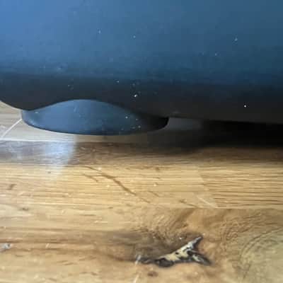 Used Technics SL-1200M3D turntable - Missing feet image 7