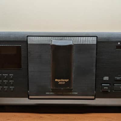 Sony CDP-CX225 200-Disc Mega CD Changer – w/ Remote – Works Great image 1