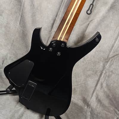 Aguda Black Hole Limited Run 7 String Multiscale 2024 - Gloss Black Headless Guitar image 4