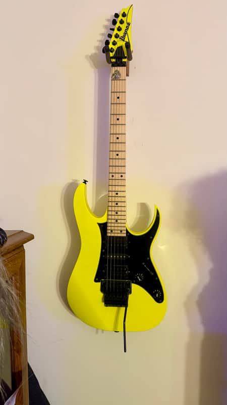 Ibanez - Genesis Collection - RG550 - Desert Sun Yellow! image 1
