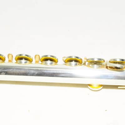 Yamaha YFL211S Flute RefNo 4353 image 3