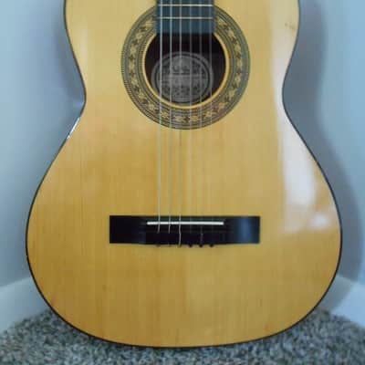 HONDO Model H 10 N-N Classical Guitar 1981 image 4