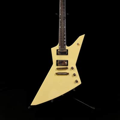 Harcom Guitars Arcturus Hubbard White Custom Shop, Boutique Kelly, Explorer, Warrior image 2