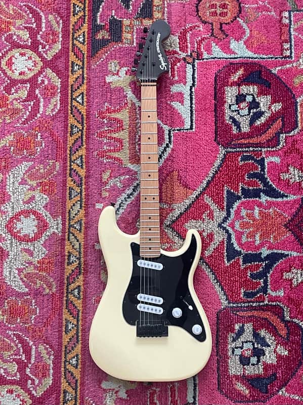 Squier Contemporary Stratocaster Special 2022 - Vintage White image 1