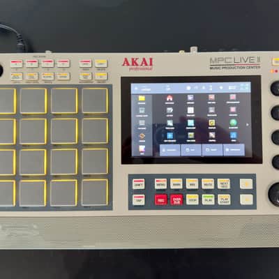 Akai MPC Live II Standalone Sampler / Sequencer Retro Edition + Travel Case 2020 - Present - Grey image 2
